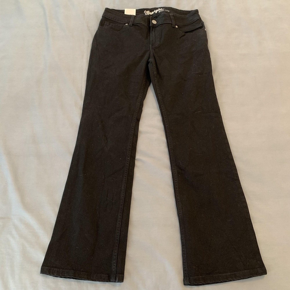 Wrangler Jeans Womens 9x30 Black‎ Boot Cut Premium Denim Stretch Mid Rise Casual